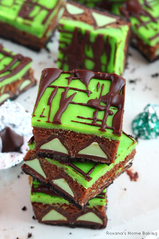 Mint truffle brownie cheesecake bars – Eat More Chocolate Eat More Chocolate