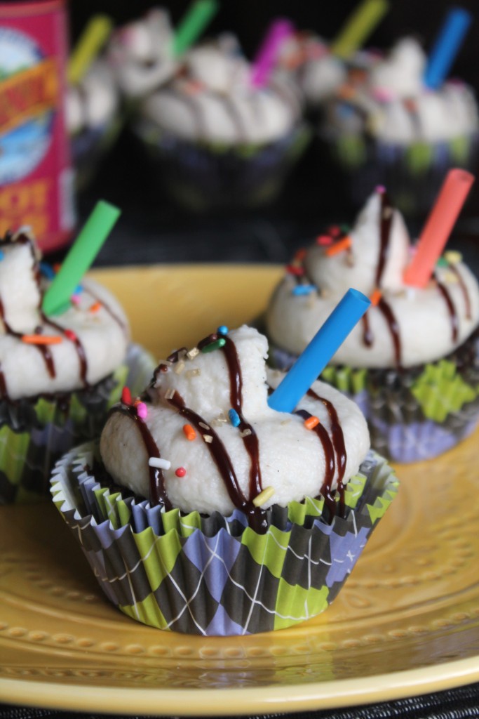 Root Beer Float Brownie Cupcakes – Eat More Chocolate Eat More Chocolate